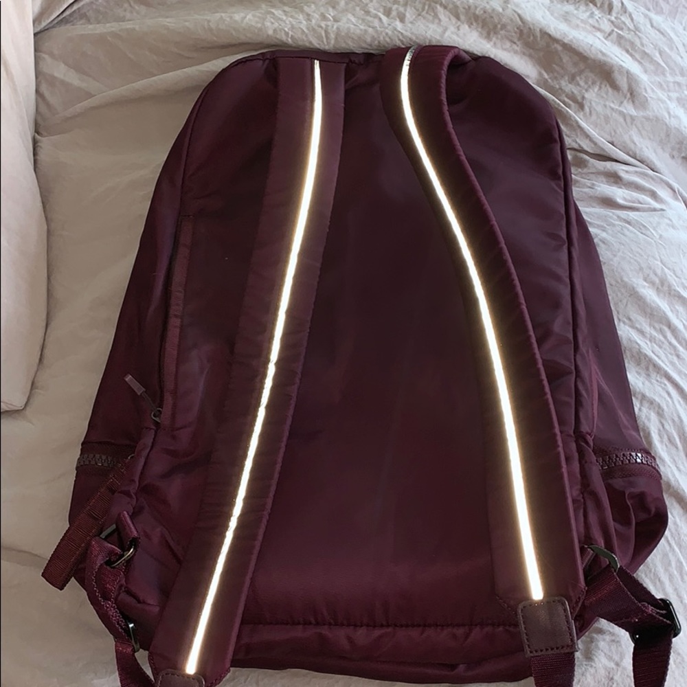 lululemon backpack - Picture 3 of 4